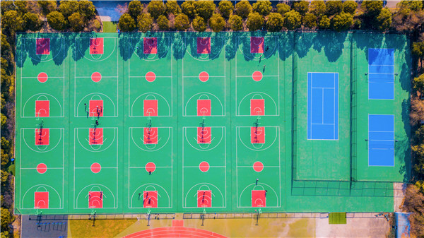 硅PU球场如何养护