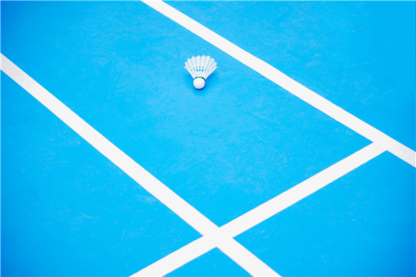 为什么跑道要翻新，有什么好处？